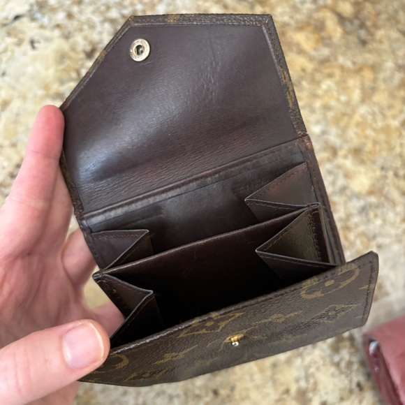 Rare Louis Vuitton Monogram Wallet with Smooth Ebene Leather Interior - Picture 6 of 15